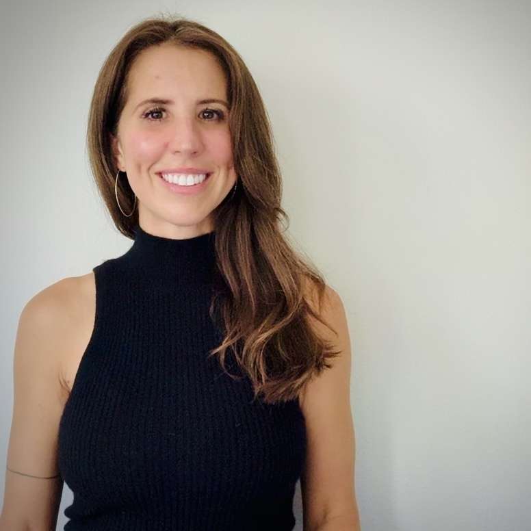 Photo of Caitlin Farr.